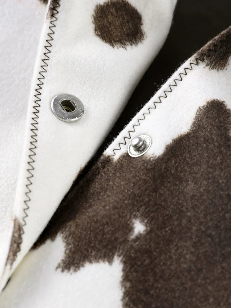Drune | Elegante Damenjacke mit Kuhmuster