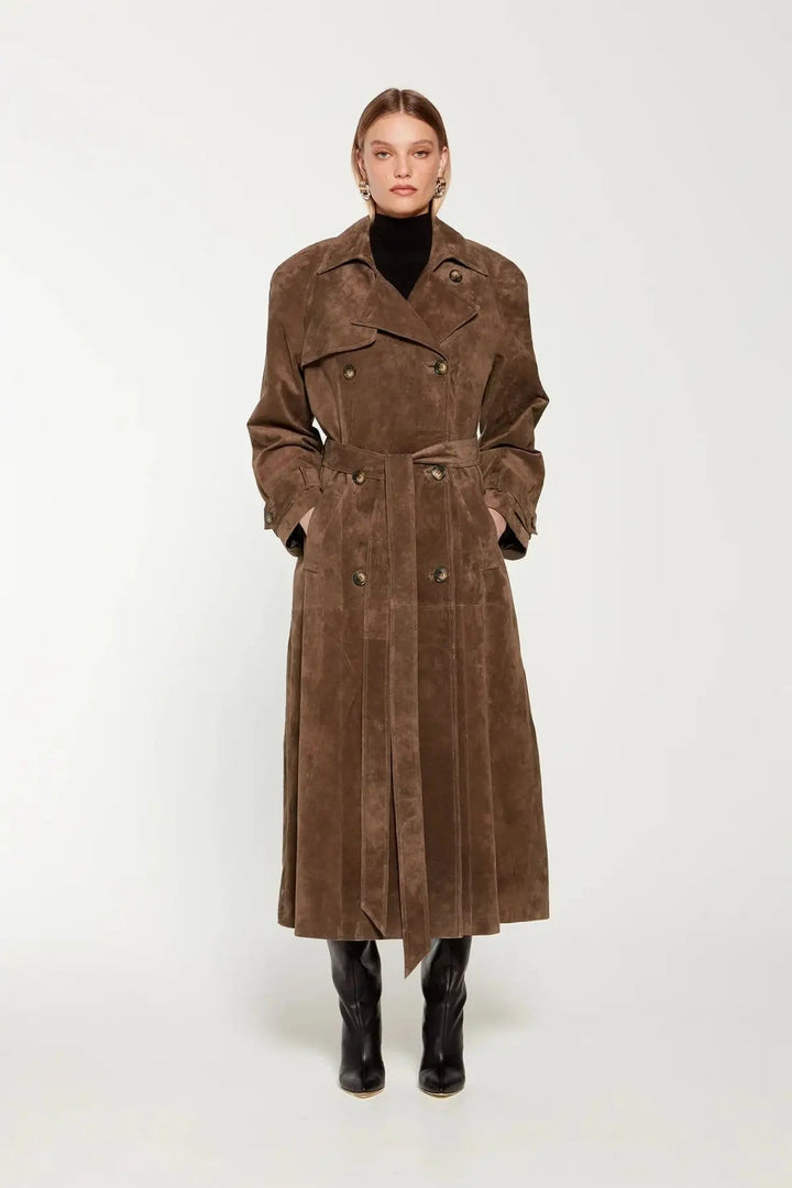 Drune | Damen Wildleder Trenchcoat mit Taillengürtel und Doppelter Knopfleiste