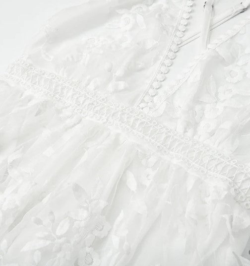 Drune | Elegantes Cocktailkleid für Besondere Anlässe.