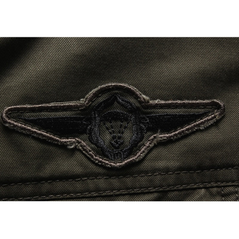 Drune | Militärisch inspirierte Jacke mit urbaner Raffinesse