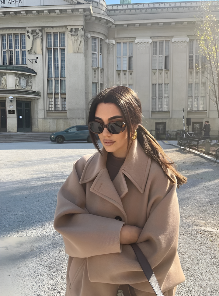 Drune | Elegantes Damen-Cape mit Knöpfen und Wollmischung