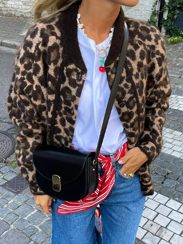 Drune | Stylischer Mantel mit Leopardenmuster