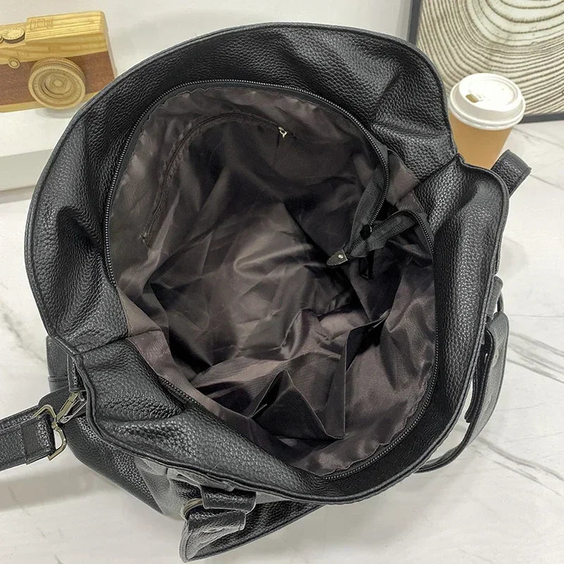 Drune – Hobo-Schultertasche aus Leder für Damen