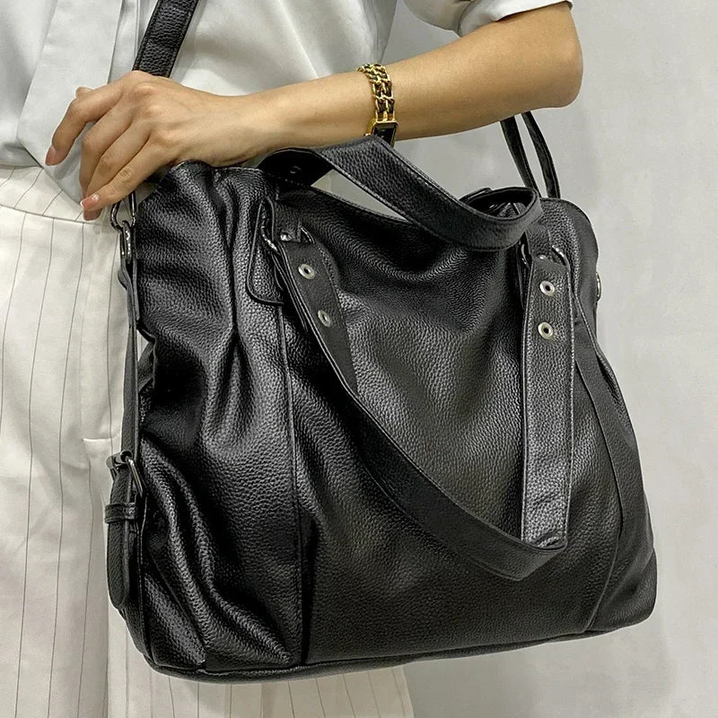 Drune – Hobo-Schultertasche aus Leder für Damen