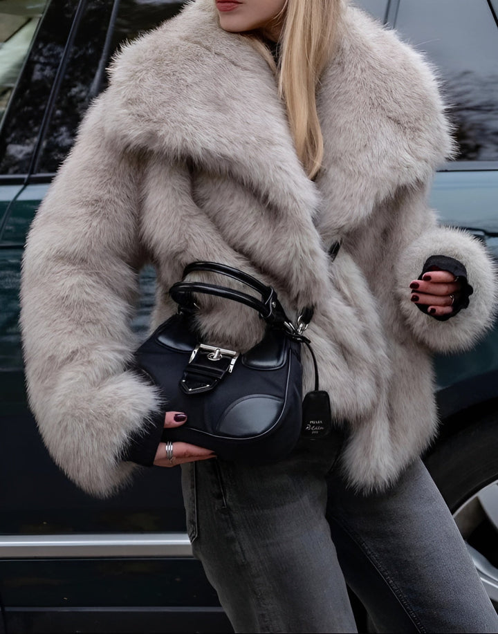 Drune | Faux-Fur-Mantel