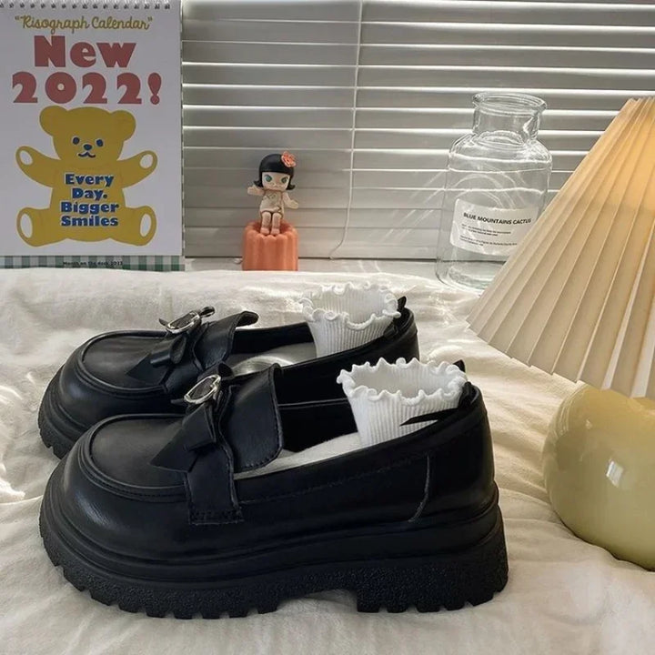 Drune | Schicke Loafer mit Herz-Schnalle und Tartan-Futter