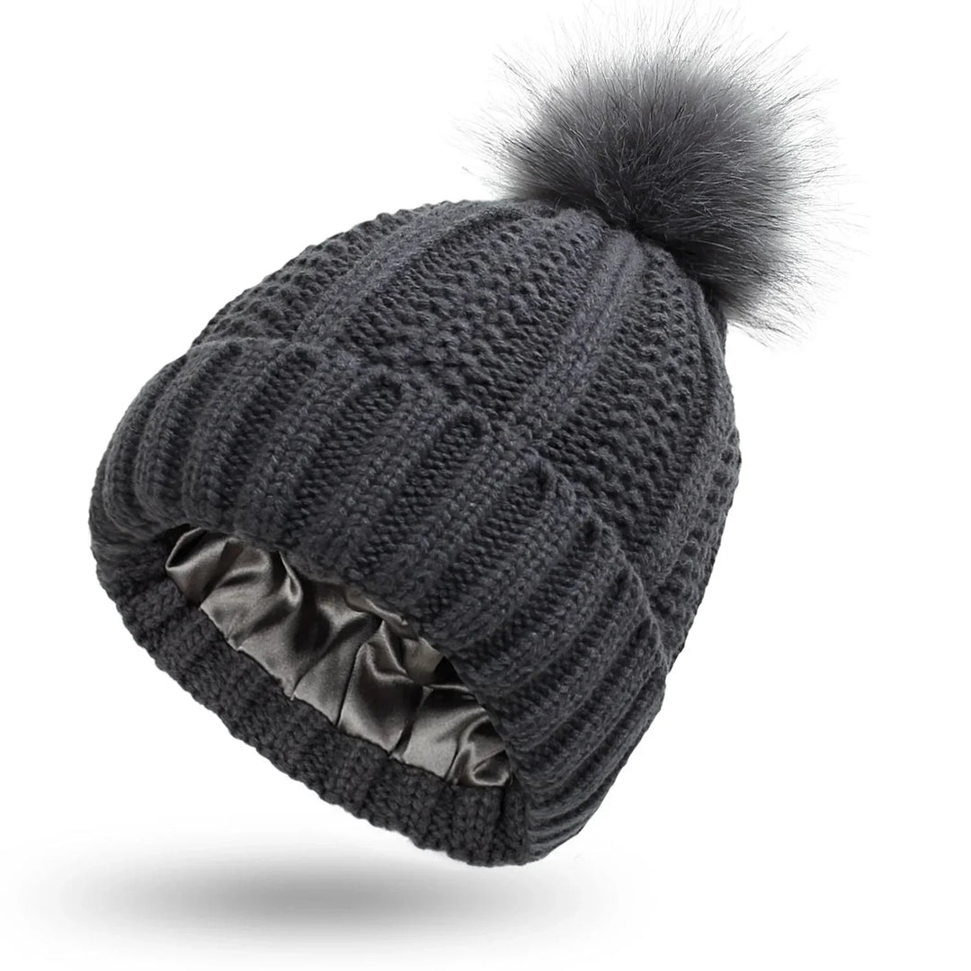 Drune | Satin gefütterte Strickmütze – warm und modisch für den Winter