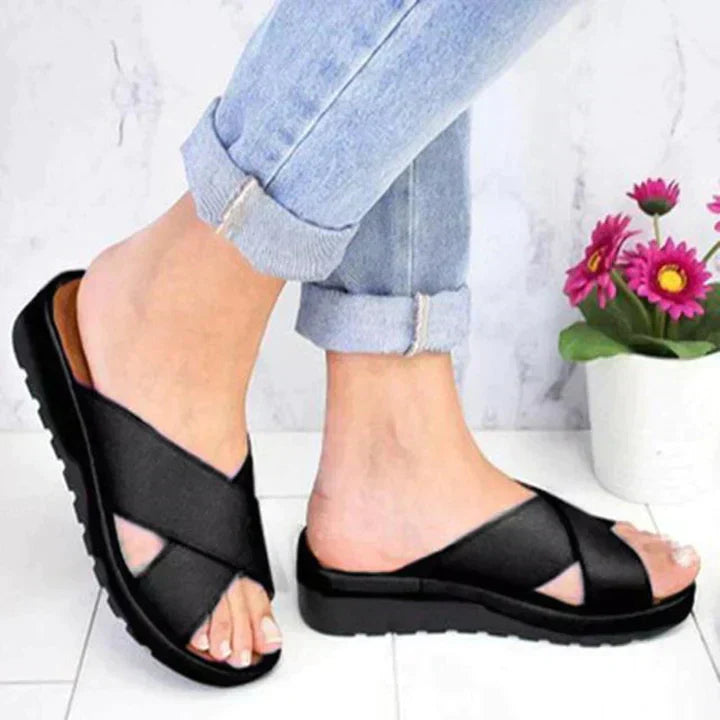Drune | Die Trendsetzenden Ortho-Sandalen