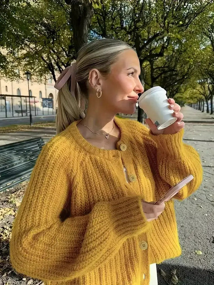 Drune | Damen Gerippt Strickjacke mit Knopfverschluss und Rundem Ausschnitt