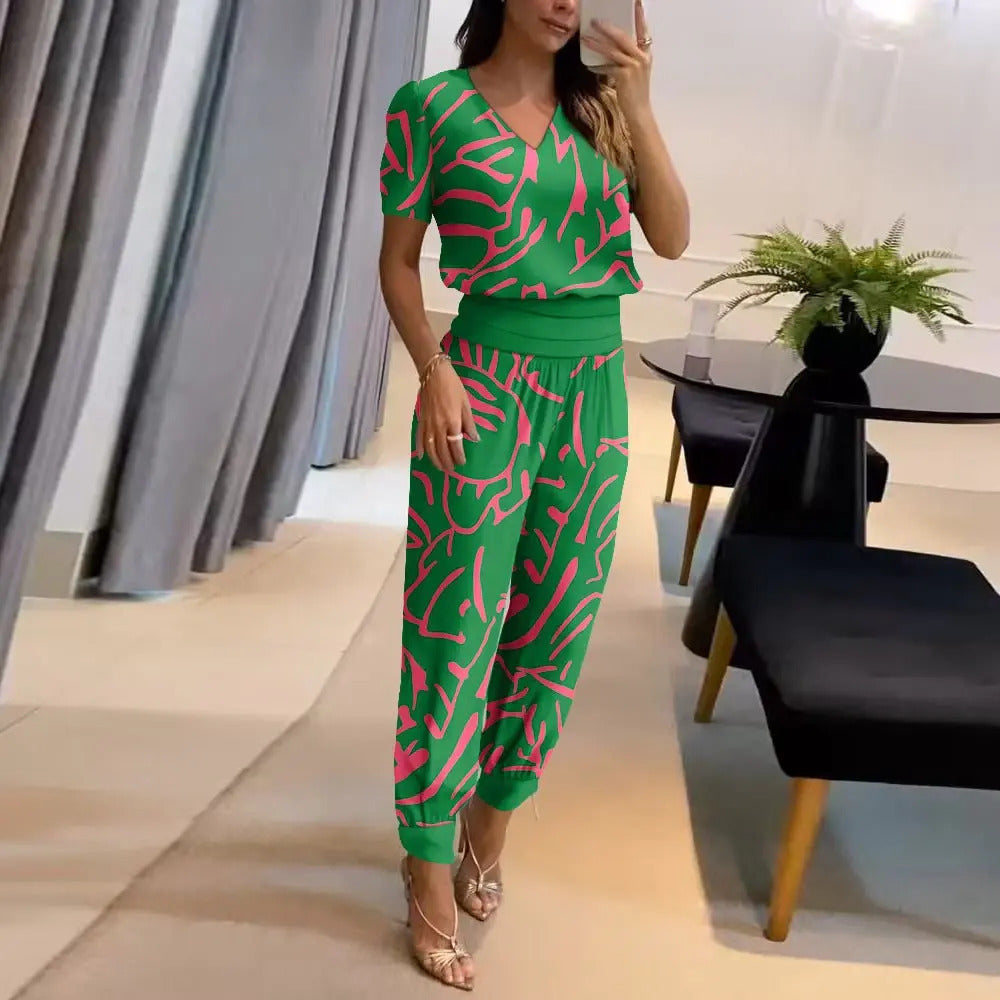 Drune | Stilvoller Bedruckter Jumpsuit Mit V-ausschnitt Für Damen