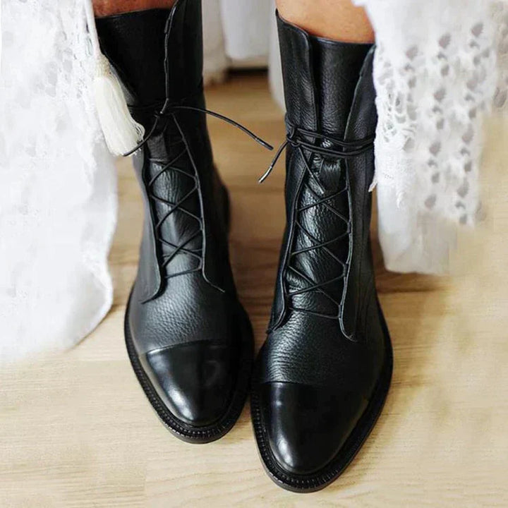 Drune | Vintage Look Stiefel Mit Absätzen