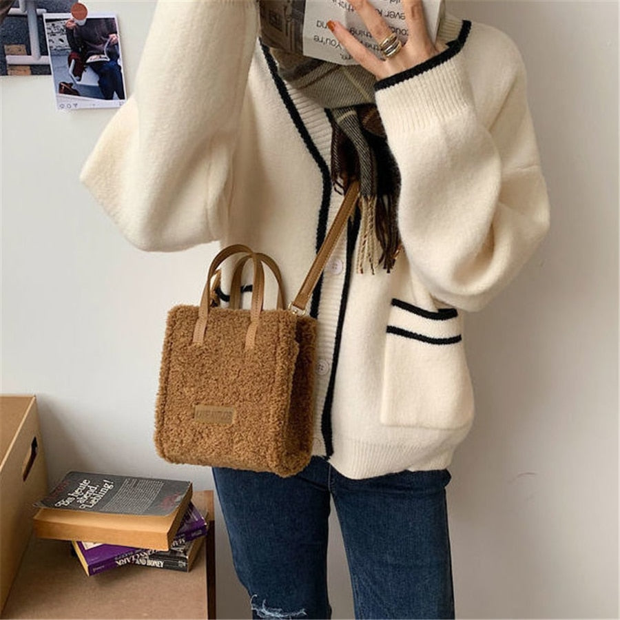 Drune | Teddy Schultertasche - Perfekt um deinen Teddy-Mantel zu begleiten