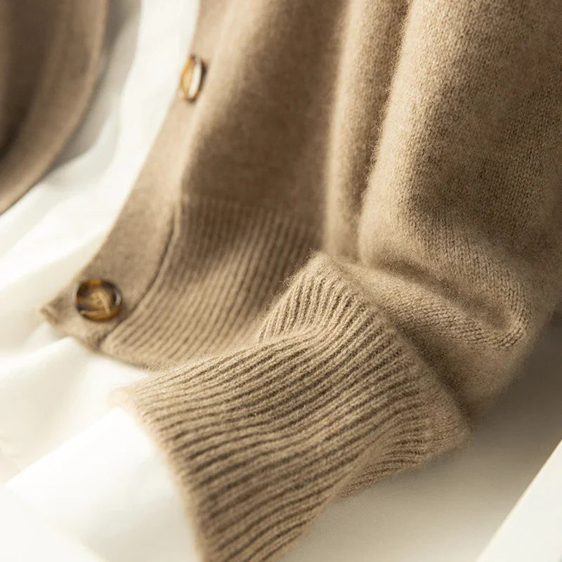 Drune | Strickjacke mit Stehkragen und Knopfleiste - Eleganter Freizeitstil für Büro und Alltag