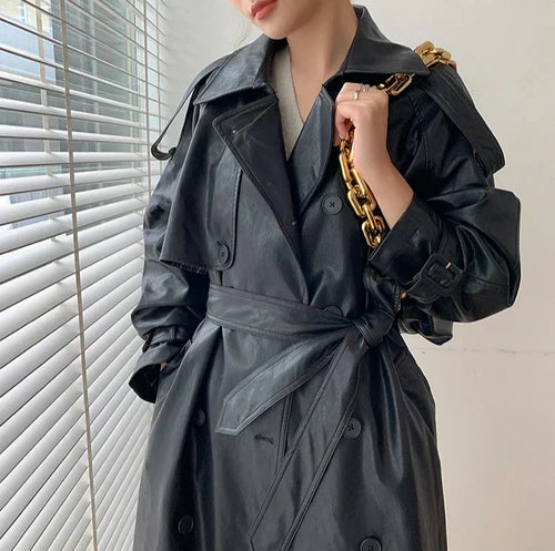Drune | Damenjacke - Zeitloser Lederlook mit eleganten Details