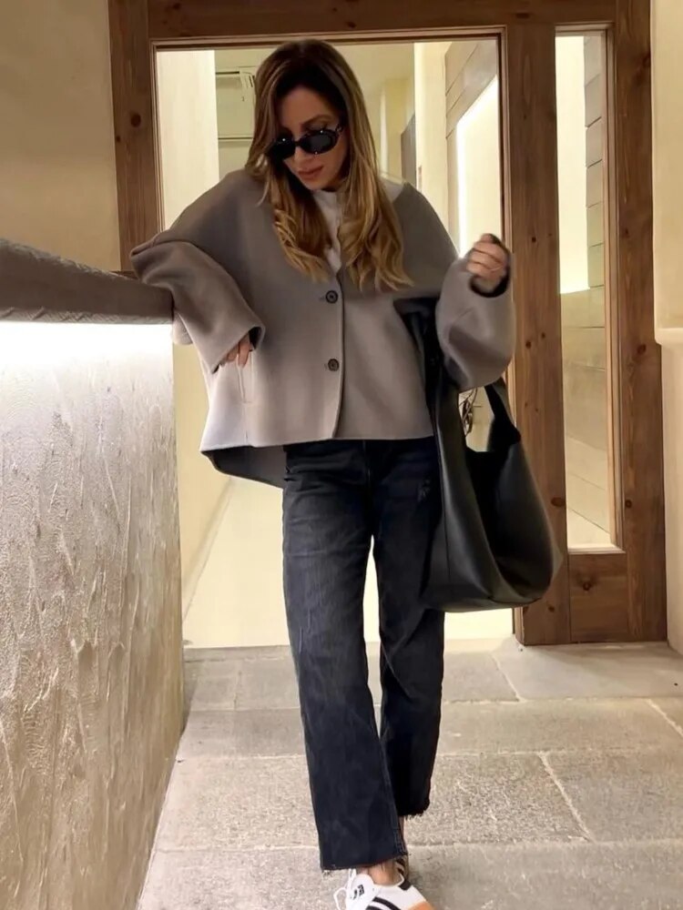 Drune | Chic Kurze Wolljacke Wollmischung Elegant und Lässig
