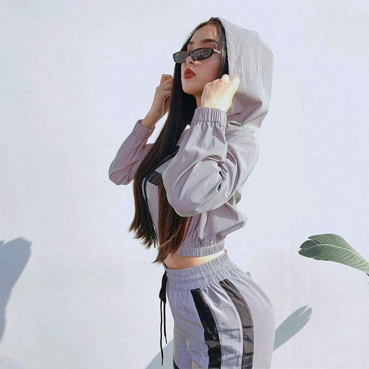 Drune | Reflektierender Crop Kapuzenpulli Jumpsuit
