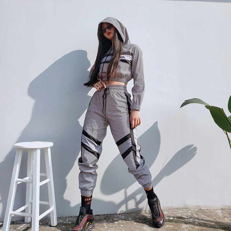 Drune | Reflektierender Crop Kapuzenpulli Jumpsuit