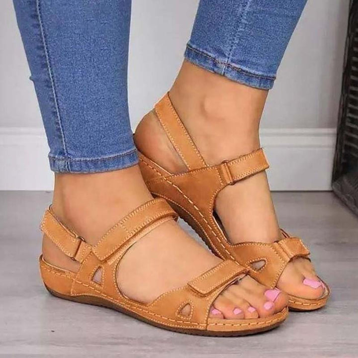 Drune | Bequeme orthopädische Sandalen mit Schnalle