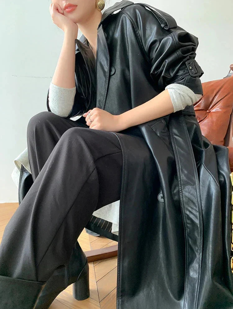 Drune | Damenjacke - Zeitloser Lederlook mit eleganten Details
