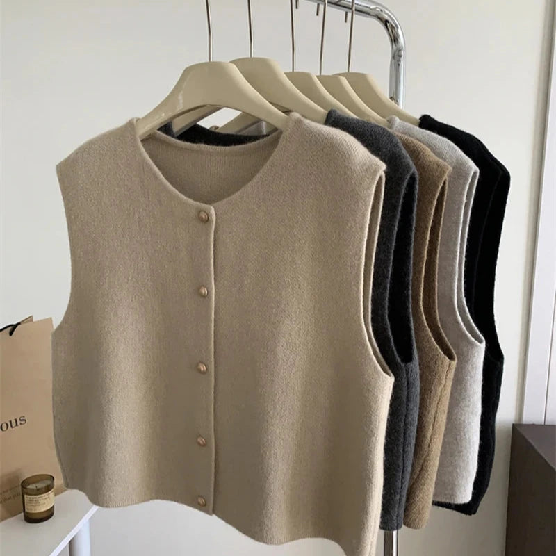 Drune | Damen Strickjacke Ohne Ärmel mit Knopfverschluss