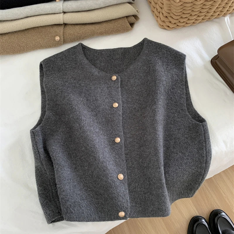 Drune | Damen Strickjacke Ohne Ärmel mit Knopfverschluss