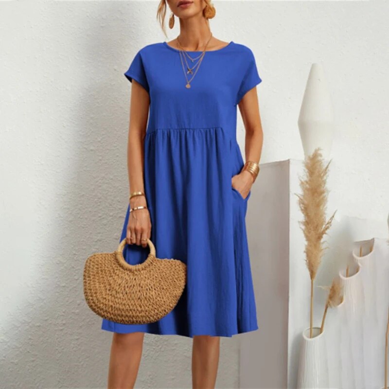 Kleid mit Rundhalsausschnitt aus Baumwolle
