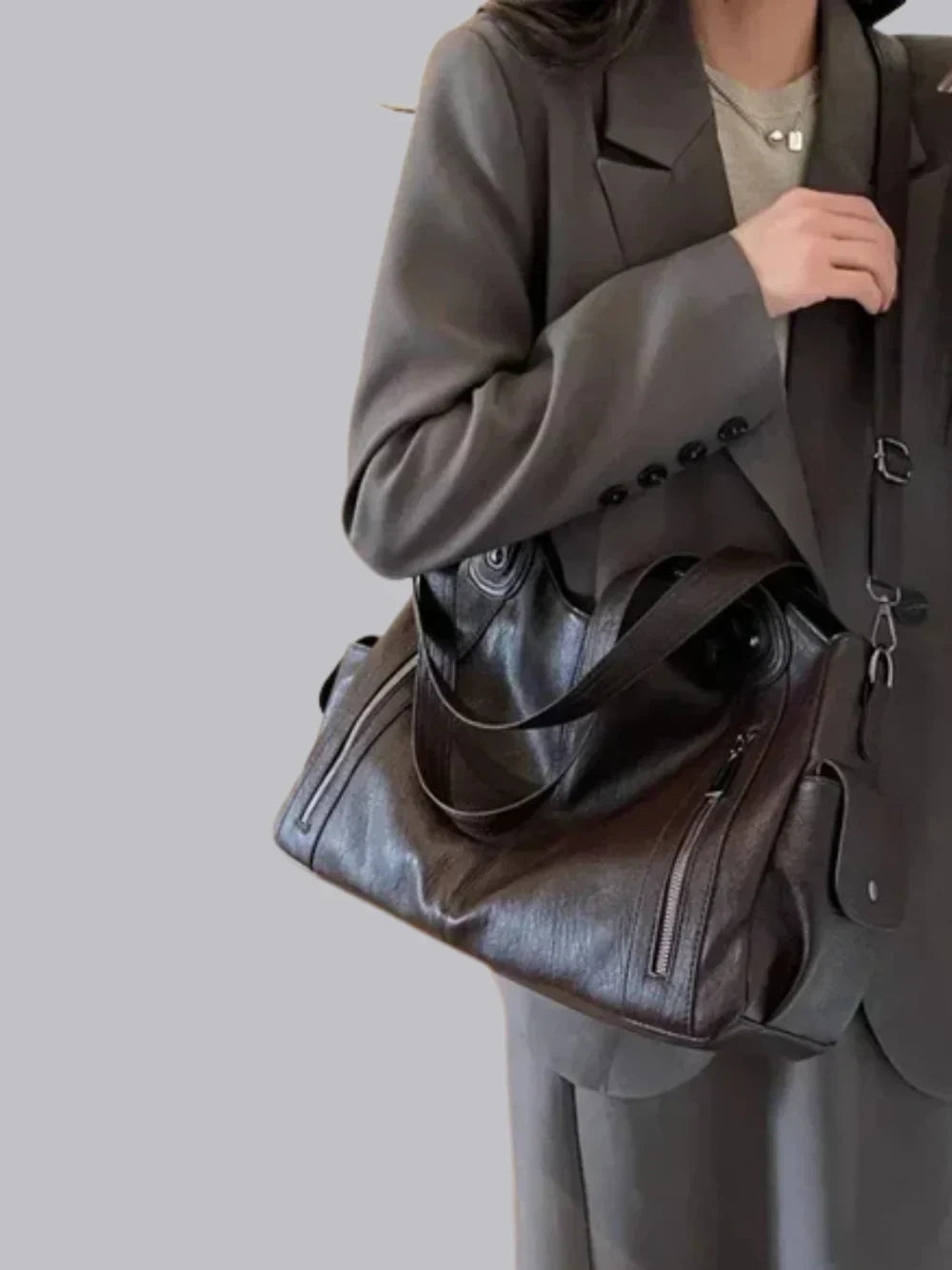 Drune | Elegante Und Praktische Umhängetasche