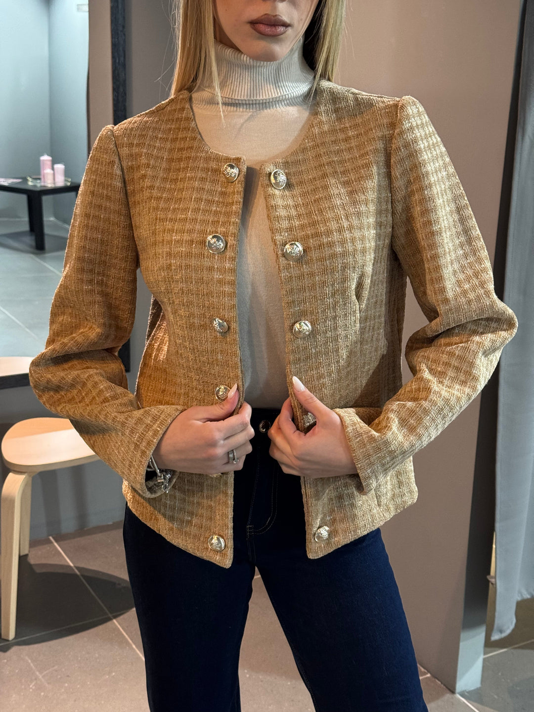 Drune | Klassische Tweedjacke mit Perlenknöpfen Elegant und Zeitlos