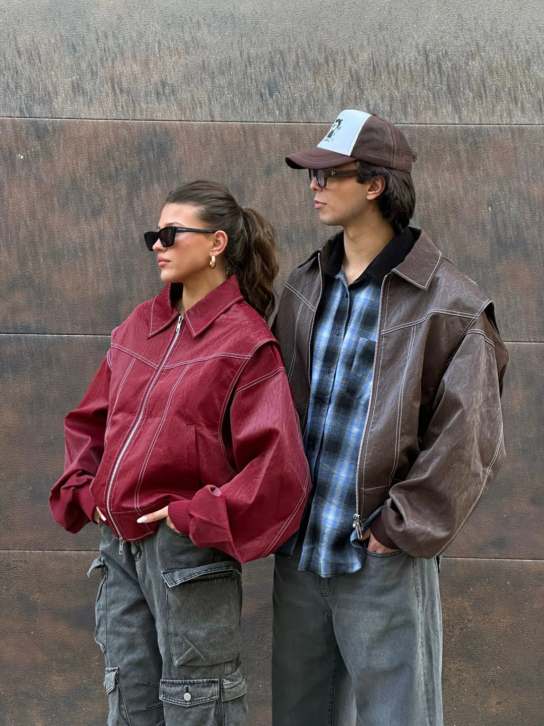 Drune | Burgundisch Zip up Jacke in Übergröße mit Kontrastnähten