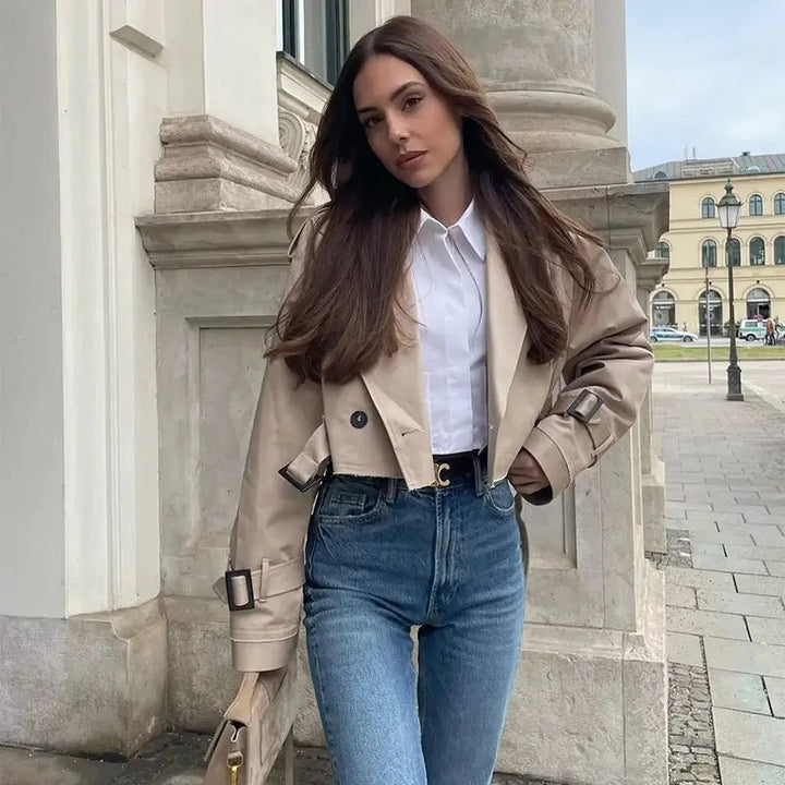 Drune | Schicke Cropped Trenchjacke