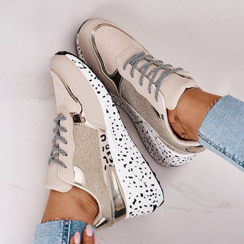 Drune | Sneakers Bequeme Plattformsohle Schnürung Trendige Metallic Details