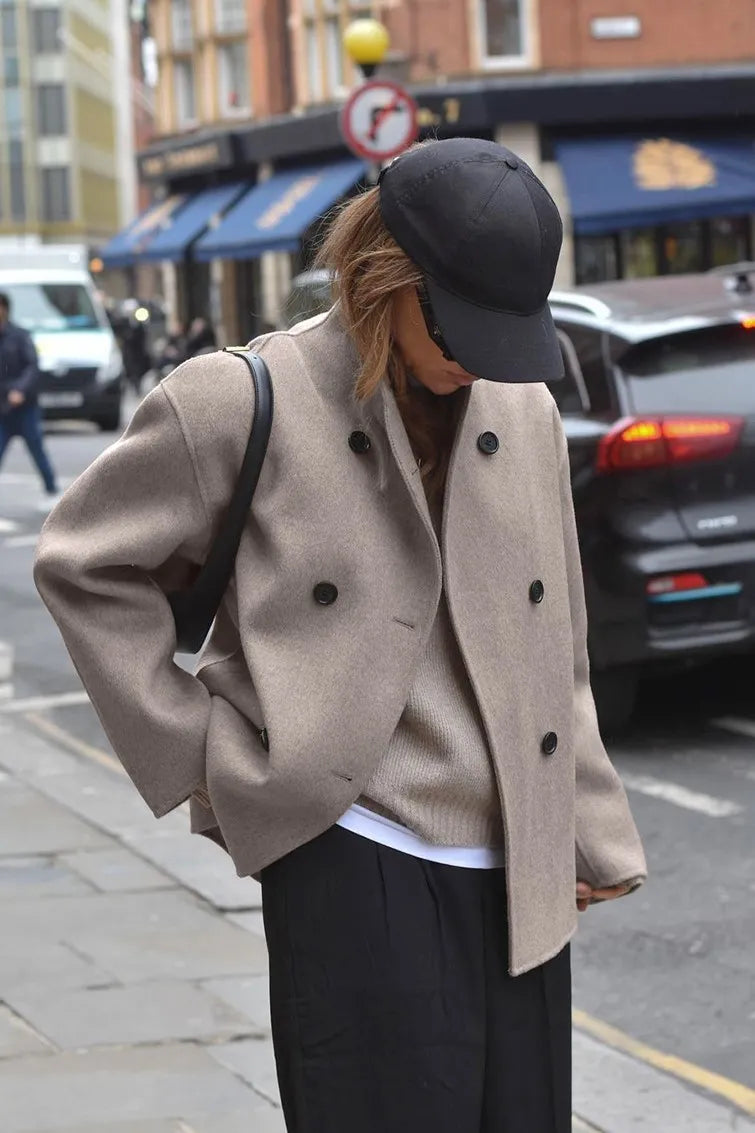Drune | Solid Braun Langarm Knopfjacke