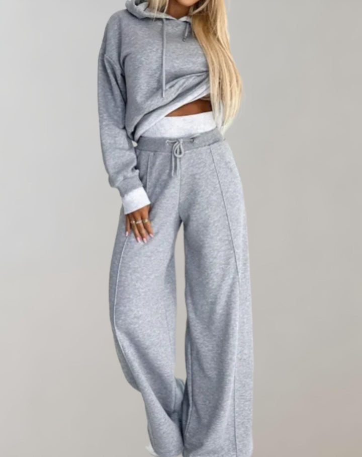 Drune | Delige Set von Einem Zweifarbigen Hoodie und Einer Hose mit Weitem Bein