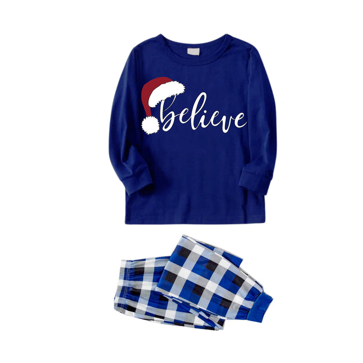 Drune | Stylisches Weißes Buchstabenprint "Believe" Blaue Lange Ärmel mit Blau-Weiß-Schwarz Karierter Hose Familienpassende Pyjamas