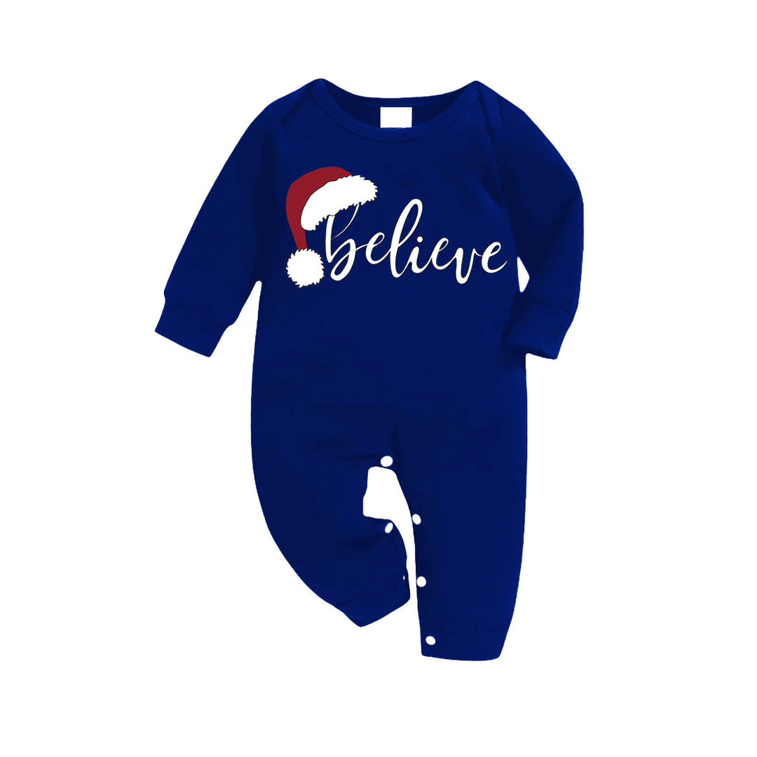 Drune | Stylisches Weißes Buchstabenprint "Believe" Blaue Lange Ärmel mit Blau-Weiß-Schwarz Karierter Hose Familienpassende Pyjamas
