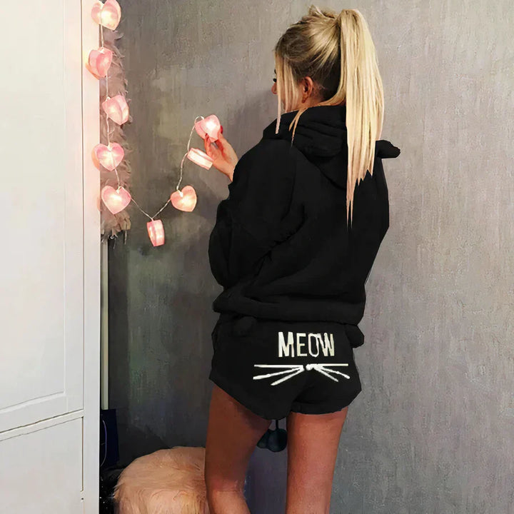 Drune | damen pyjama oberteil und shorts set