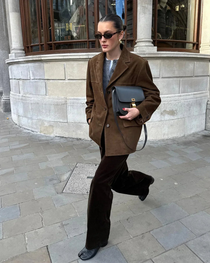Drune | Braune Wildlederjacke Zeitlos und Elegant Perfekt für Übergangszeiten