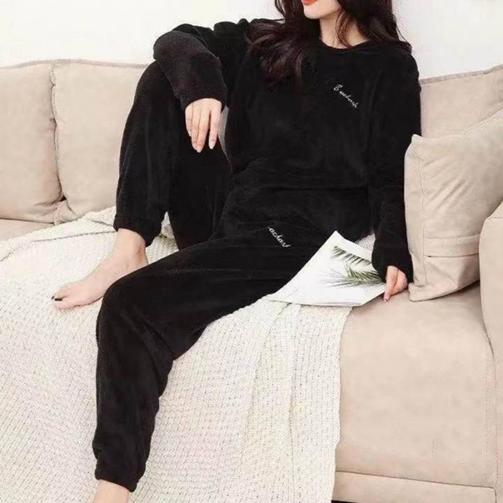 Drune | Pyjama Set Warme Plüsch-Schlafkleidung für Damen