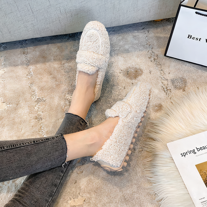 Drune | Winter Plüsch Schuhe - Warme und Bequeme Hausschuhe für den Winter