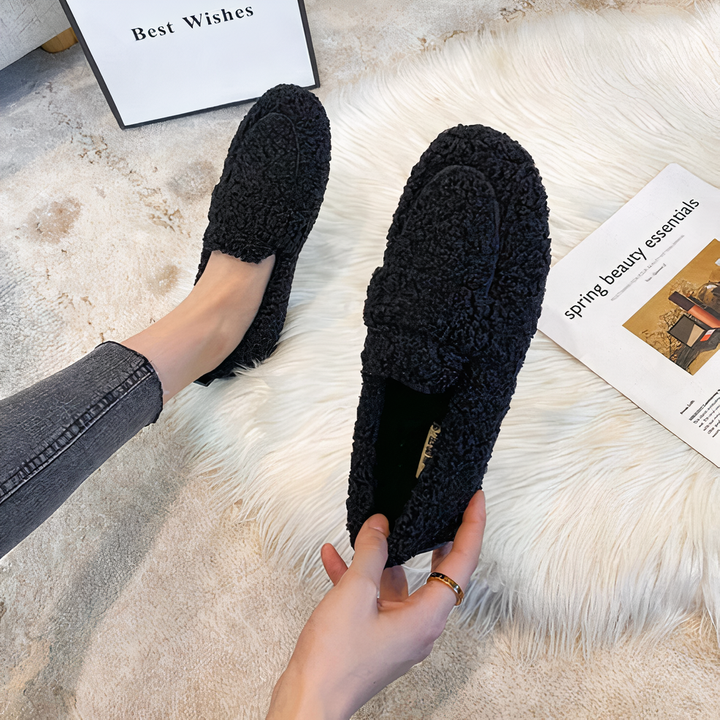 Drune | Winter Plüsch Schuhe - Warme und Bequeme Hausschuhe für den Winter