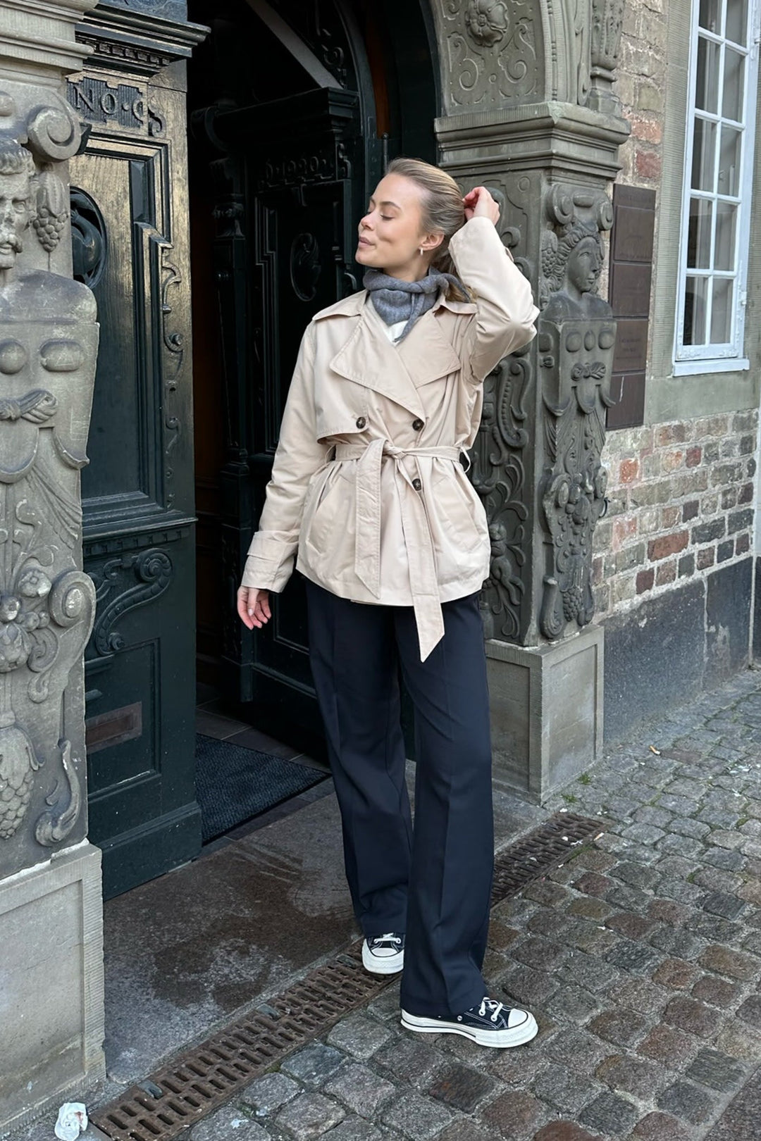 Drune | Trenchcoat Gürtel Doppelt Genäht Beiger Trenchcoat Trenchcoat Frauen
