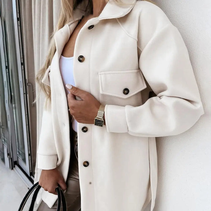 Drune | Damen Kurze Winterjacke mit Knopfverschluss und Brusttaschen