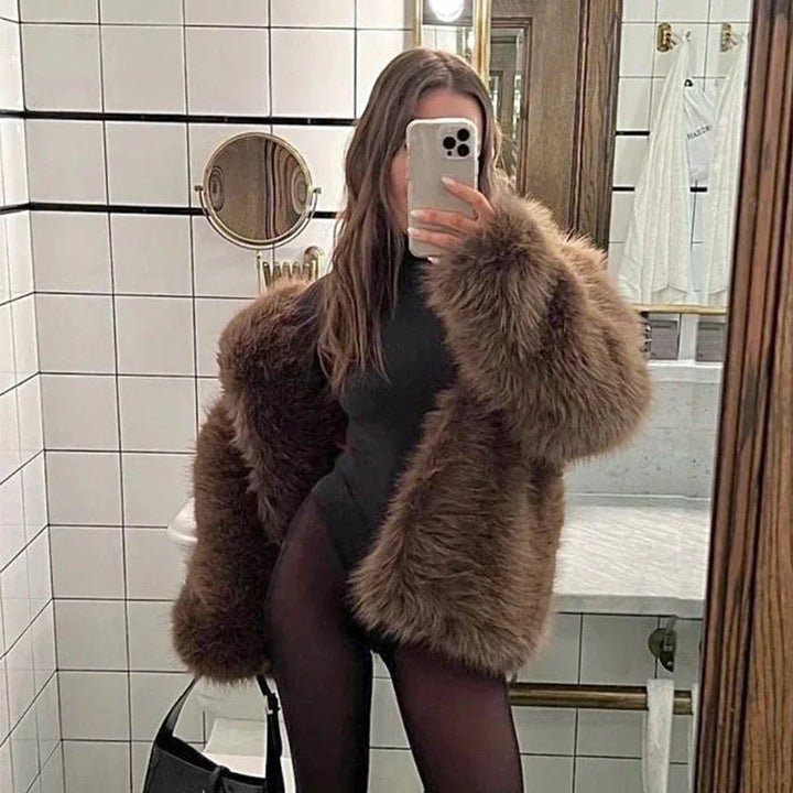 Drune | kurz flauschig Damen Kunstpelzjacken Drune | für Damen
