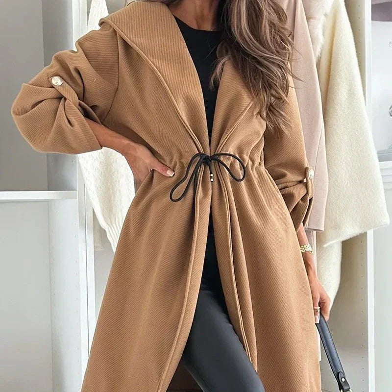 Drune | Damen Lange Winterjacke mit Kapuze und Zugband