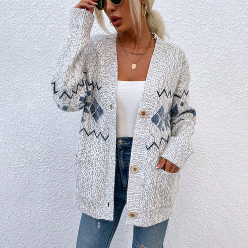 Drune | Warme Strickjacke