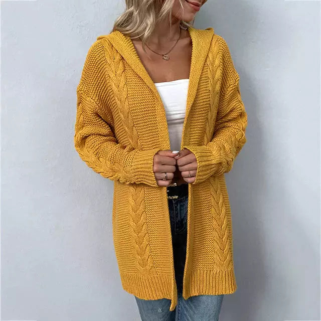 Drune | Strickjacke Mit Weicher Kapuze Und Knöpfen