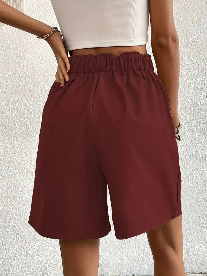 Drune | Hochtaillierte Leinenshorts für Damen