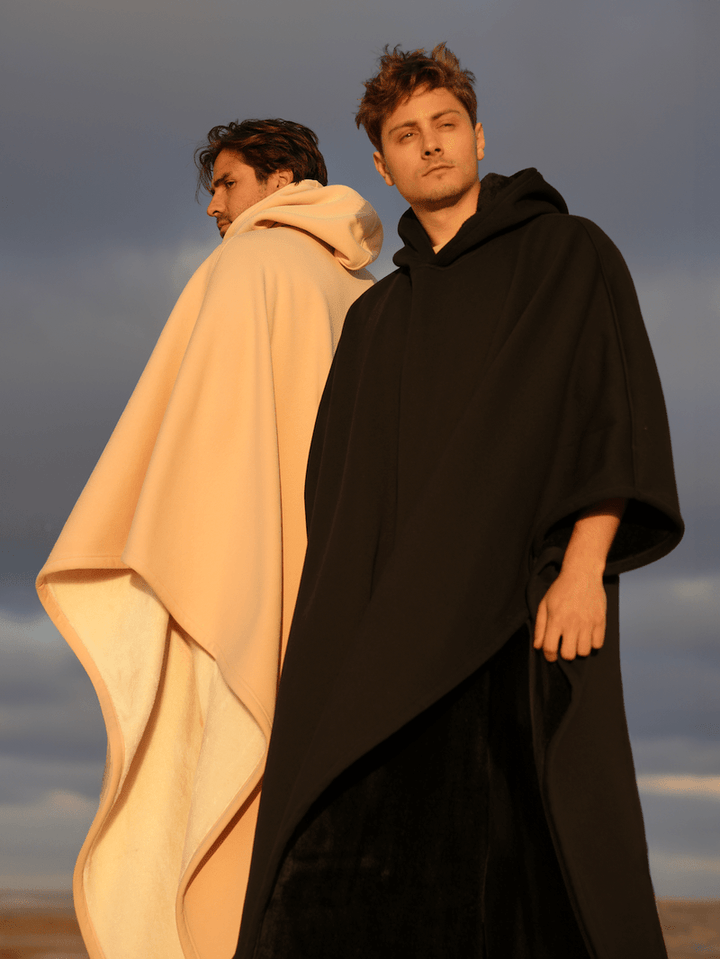 Drune | Luxuriöser Fleece-Poncho mit Kapuze für ultimativen Komfort