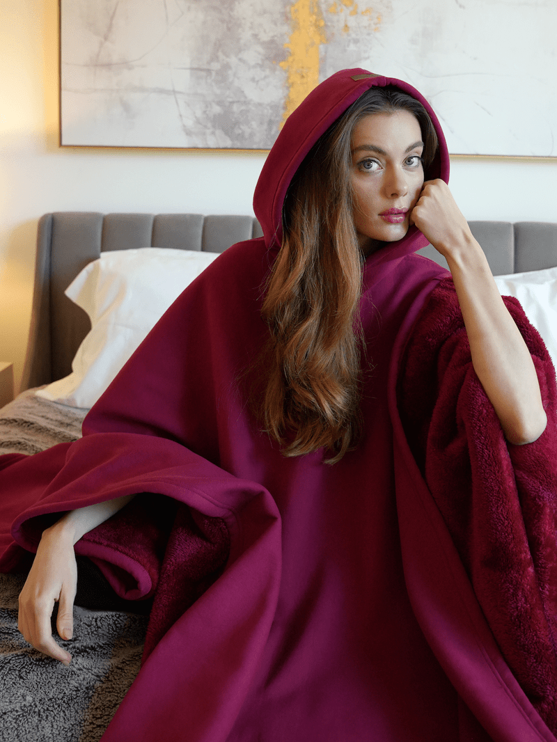Drune | Luxuriöser Fleece-Poncho mit Kapuze für ultimativen Komfort