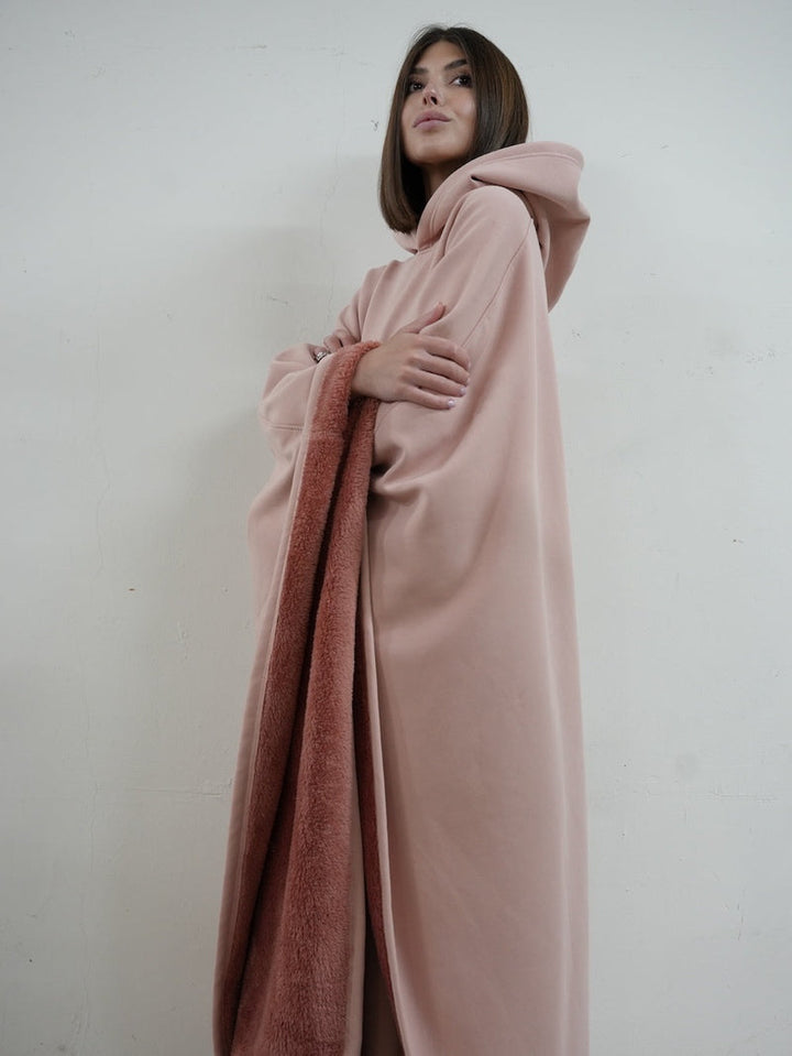 Drune | Luxuriöser Fleece-Poncho mit Kapuze für ultimativen Komfort